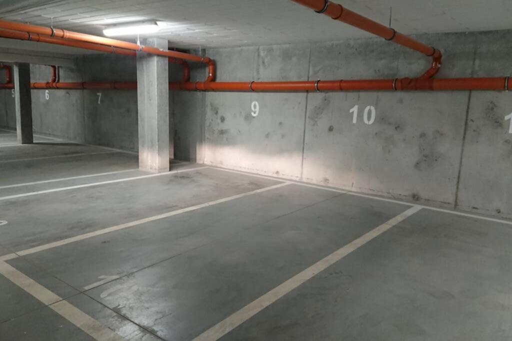 Ferienwohnung Kawalerka Z Miejscem Parkingowym W Hali Garazowej Zoppot Exterior foto