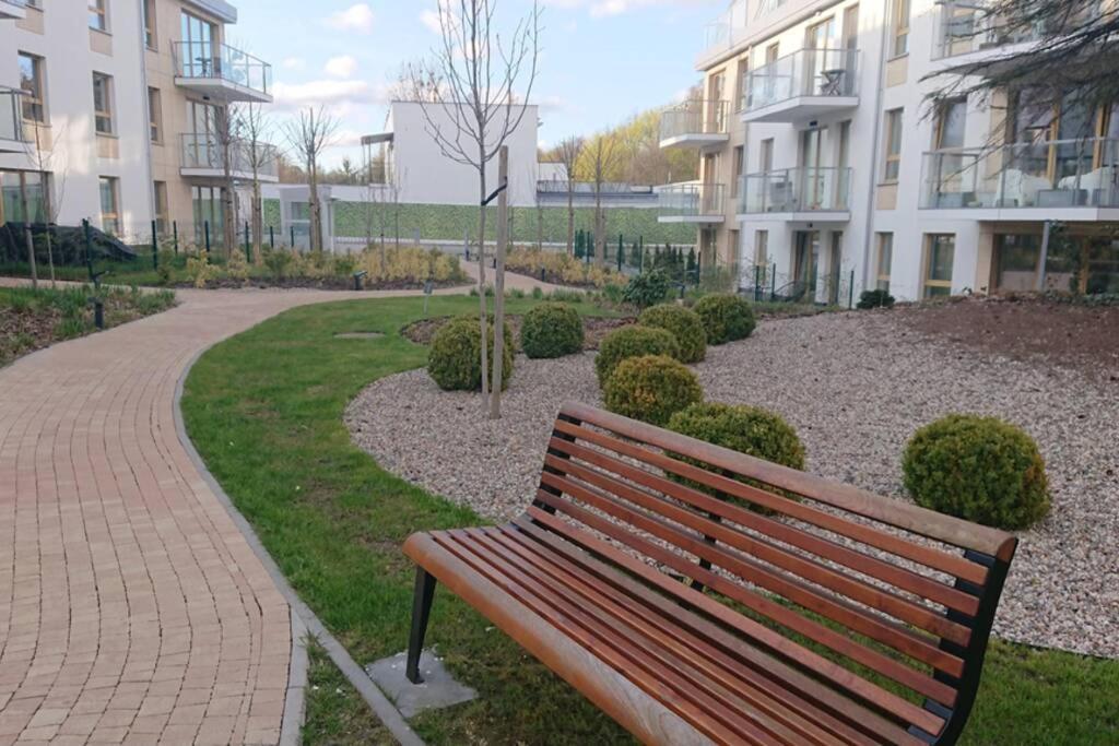 Ferienwohnung Kawalerka Z Miejscem Parkingowym W Hali Garazowej Zoppot Exterior foto