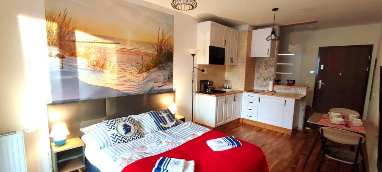 Ferienwohnung Kawalerka Z Miejscem Parkingowym W Hali Garazowej Zoppot Exterior foto